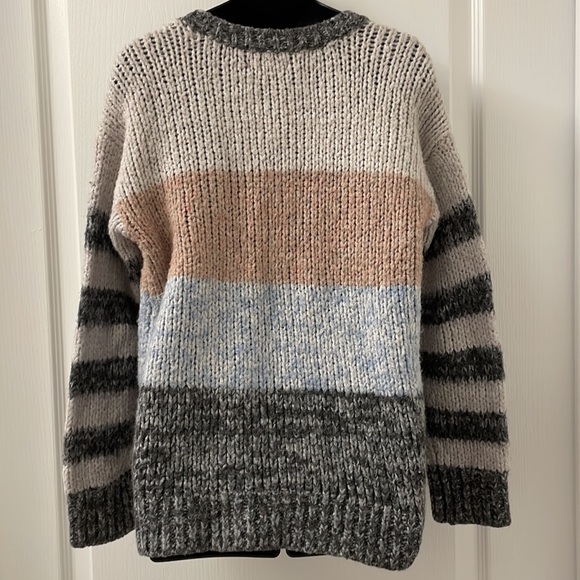 American Eagle jegging sweater large horizontal stripes extra soft Sz S - Picture 3 of 8